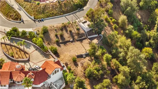 1098 Oak Knoll Road, Pomona, CA 91768