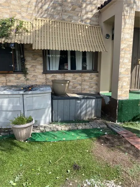 1159 W 54th Street, Los Angeles, CA 90037 - Image #3