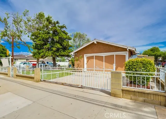 204 N Poplar Avenue, Montebello, CA 90640 - Image #2