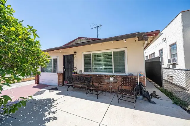 933 S La Verne Avenue, East Los Angeles, CA 90022 - Image #2