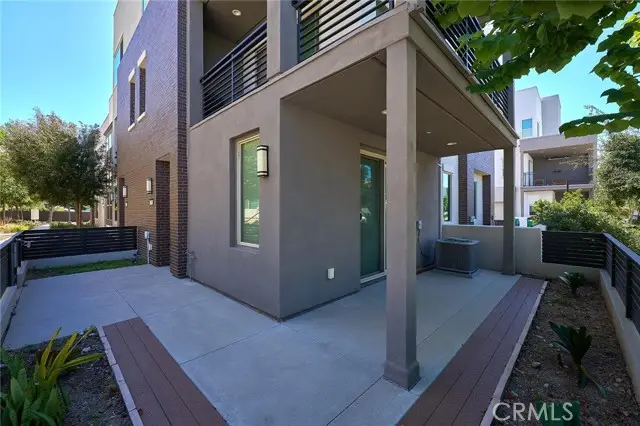 126 Novel, Irvine, CA 92618 - Image #2