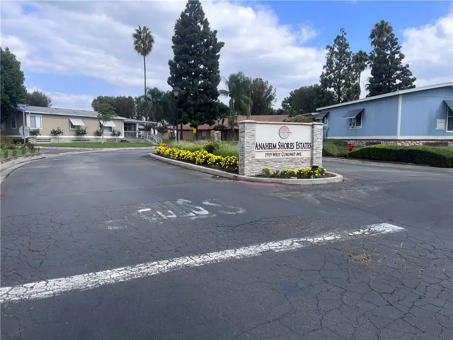 1919 W Coronet Avenue #126, Anaheim, CA 92801 - Image #3