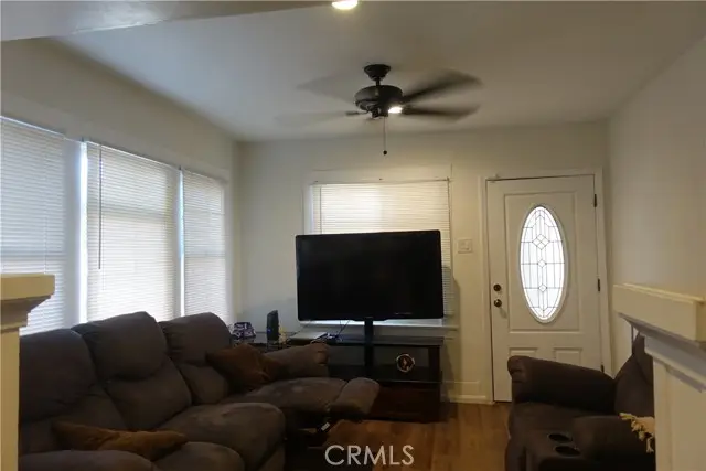 622 W 2nd Street, San Pedro, CA 90731 - Image #1