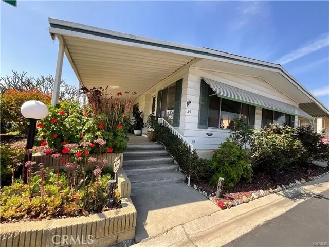 11730 Whittier #39, Whittier, CA 90601 - Image #2