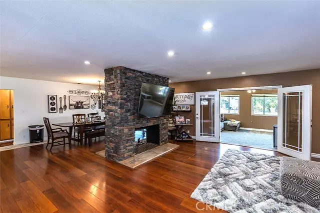 1006 W Dorothy Drive, Brea, CA 92821 - Image #3