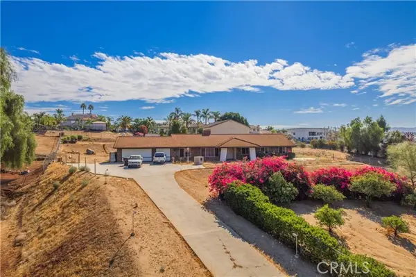 16220 Stone Ridge, Riverside, CA 92504