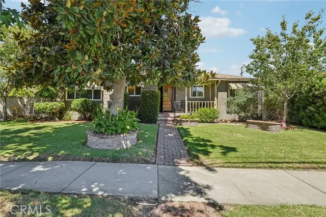 327 E 11th, Upland, CA 91786 - Image #2