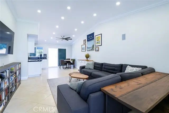 21076 Cranbridge, Lake Forest, CA 92630 - Image #2