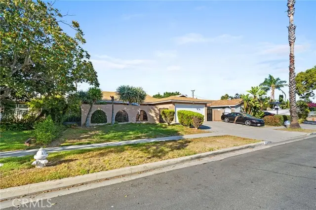 2321 Downie Place, Santa Ana, CA 92706 - Image #2