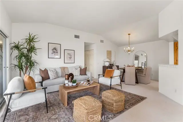 8123 E Oak Ridge Circle, Anaheim Hills, CA 92808 - Image #2