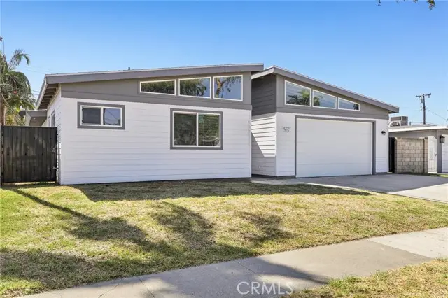 616 W Ash Avenue, Fullerton, CA 92832 - #2