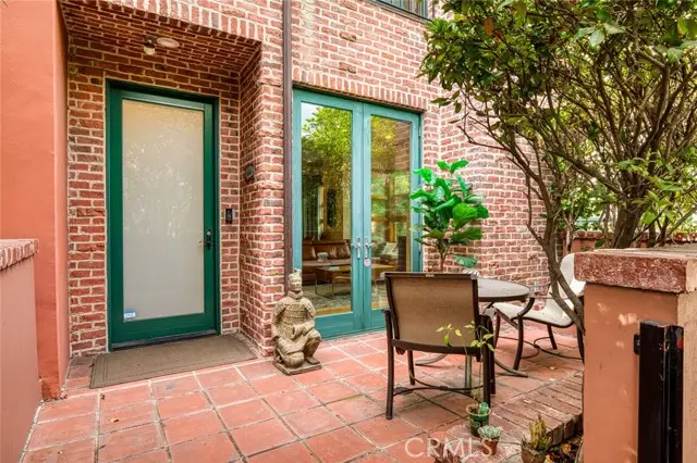 2323 S Beverly Glen Boulevard #9, Los Angeles, CA 90064 - Image #2