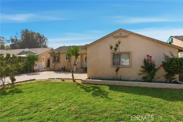 665 Hennipen, Pomona, CA 91768 - Image #2