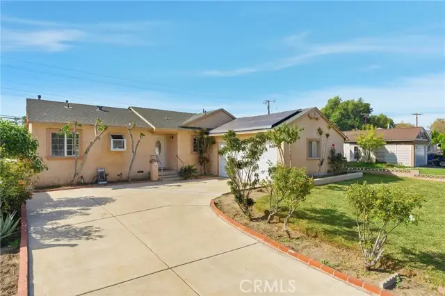665 Hennipen, Pomona, CA 91768 - Image #3