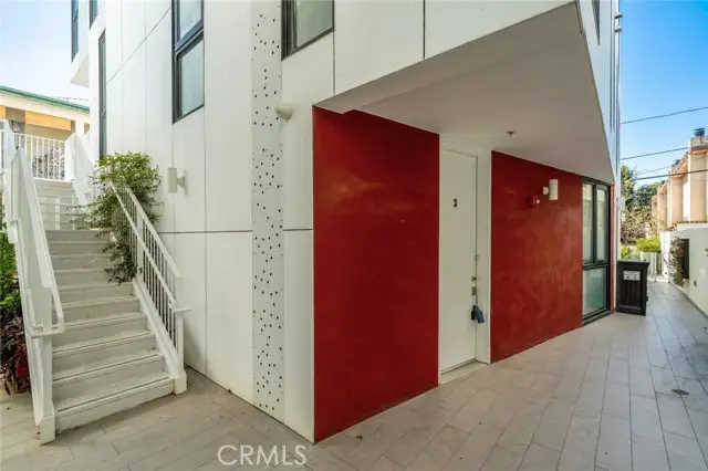 1253 N Sweetzer #3, West Hollywood, CA 90069 - Image #1