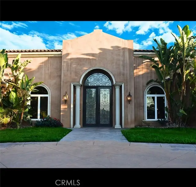 532 W Orange Heights, Corona, CA 92882 - #1