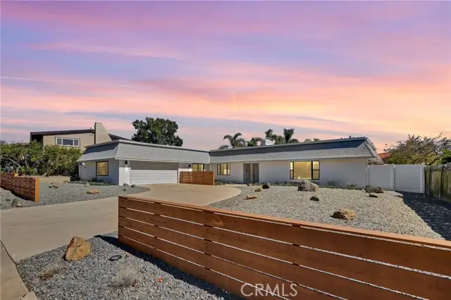 5515 Thunderbird, La Jolla, CA 92037 - Image #1