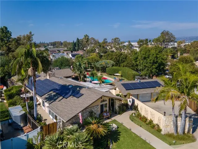 3821 Potrero, Fullerton, CA 92835 - #3