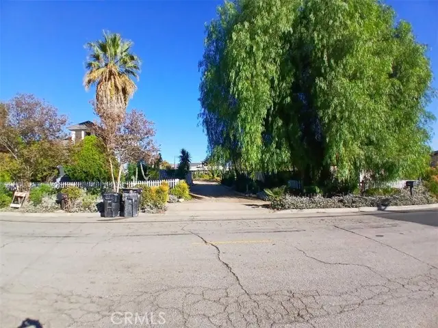 2111 Orange St, Highland, CA 92346 - Image #2