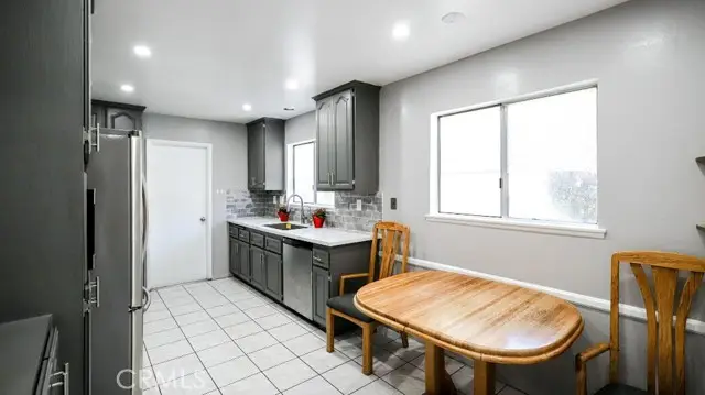 10136 Montecito Plz, Garden Grove, CA 92840 - Image #3