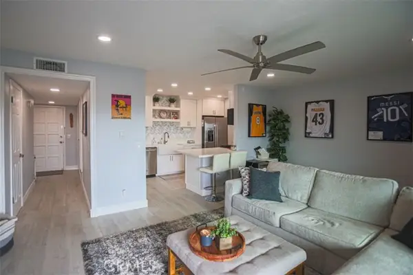 6600 Warner Avenue #102, Huntington Beach, CA 92647