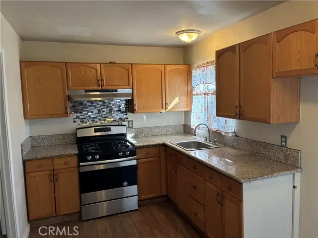 1406 E Hampton, Fresno, CA 93704 - Image #2