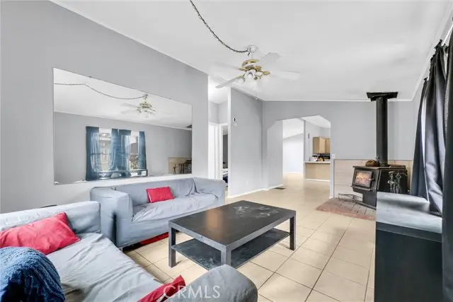 5827 Cambria, Phelan, CA 92371 - Image #2