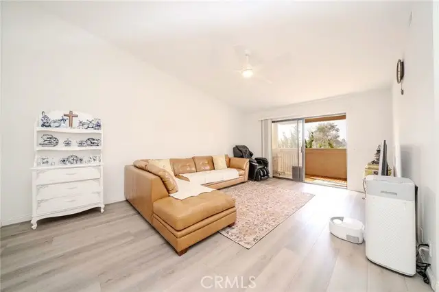 13526 La Jolla, La Mirada, CA 90638 - Image #2