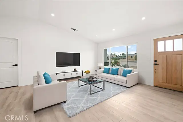 15512 Pahute, Victorville, CA 92395 - Image #3