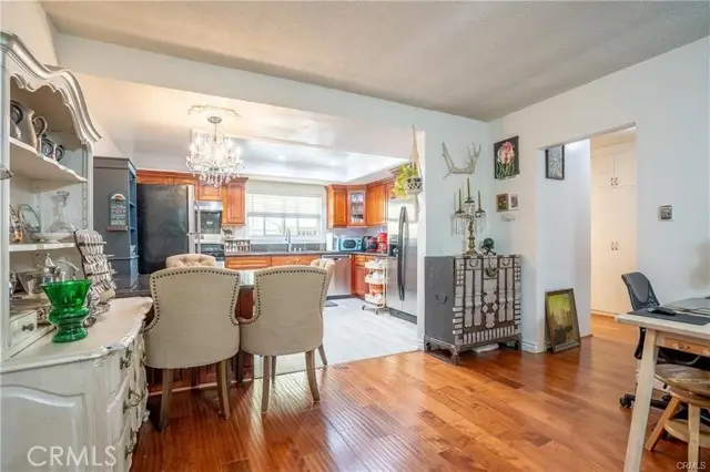 446 S St Andrews, Los Angeles, CA 90020 - Image #2