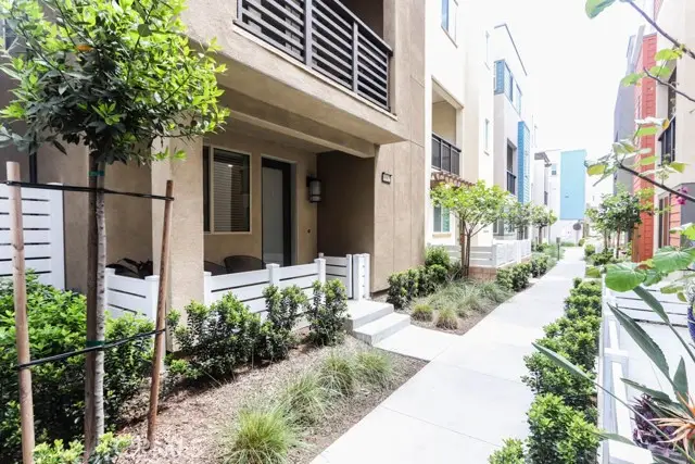 1682 Lexington Lane, San Pedro, CA 90732 - Image #2