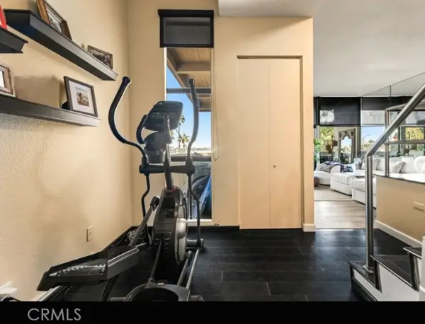 5217 Marina Pacifica #KEY 20, Long Beach, CA 90803