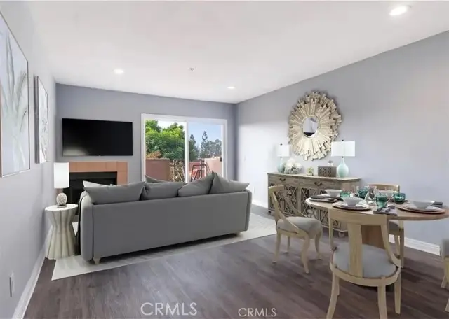 450 E 4th #221, Santa Ana, CA 92701 - Image #3