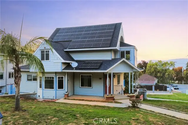 261 E Crescent Avenue, Redlands, CA 92373 - Image #1