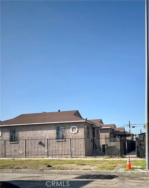 9435 S Western, Los Angeles, CA 90047