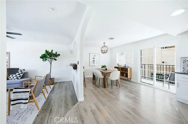 825 W 6th Street #3, San Pedro, CA 90731 - Image #2