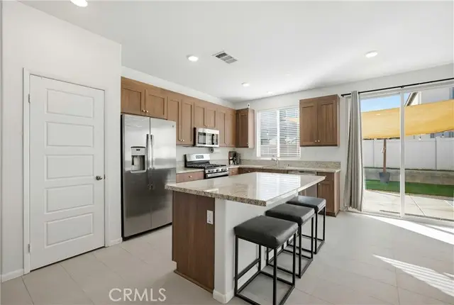 1157 Blackbrush, Banning, CA 92220 - Image #3