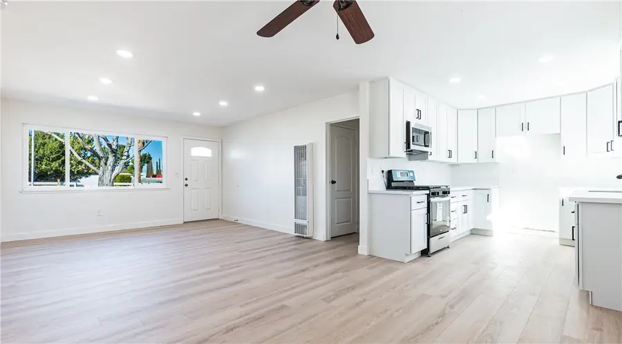 9293 Guava, Hesperia, CA 92345 - Image #3