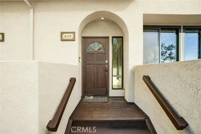 16501 Bordeaux Lane #211, Huntington Beach, CA 92649 - Image #2