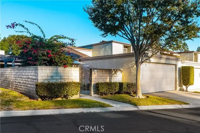 5573 E Vista Del Rio, Anaheim, CA 92807 - Image #2