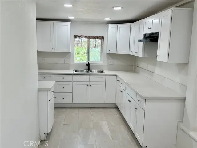 128 E 1st, Buttonwillow, CA 93206 - #3