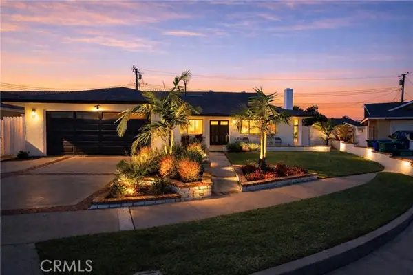 15631 Plymouth, Huntington Beach, CA 92647