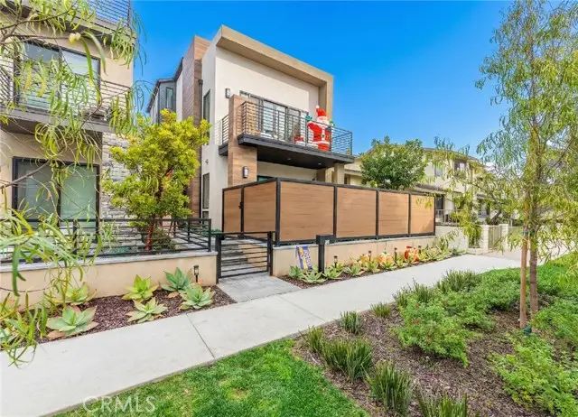 603 Delaware Street, Huntington Beach, CA 92648 - Image #3