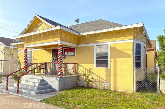 1207 Bay View, Wilmington, CA 90744 - Image #2