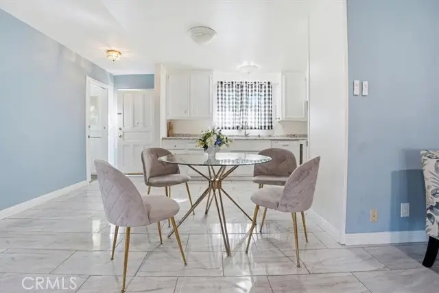 1573 Casarin Avenue, Simi Valley, CA 93065 - Image #3