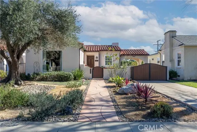 3730 Walnut Avenue, Long Beach, CA 90807 - Image #2