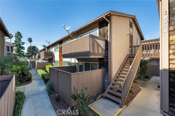 1076 Cabrillo Park Drive #C, Santa Ana, CA 92701