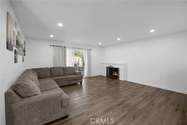 4371 Pearl Court, Cypress, CA 90630 - Image #2