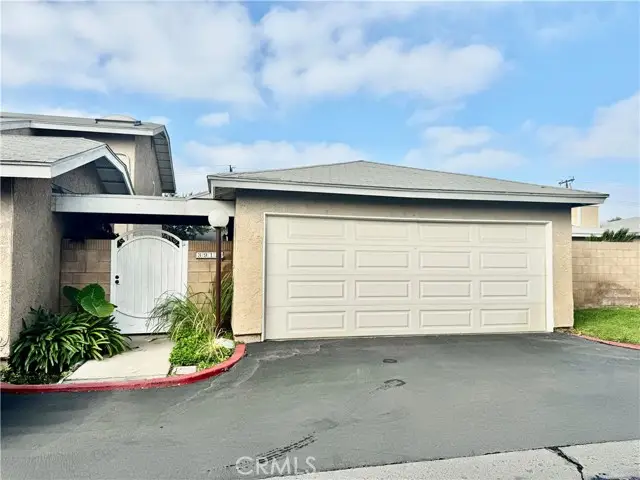 3913 W Hazard #D, Santa Ana, CA 92703 - Image #1