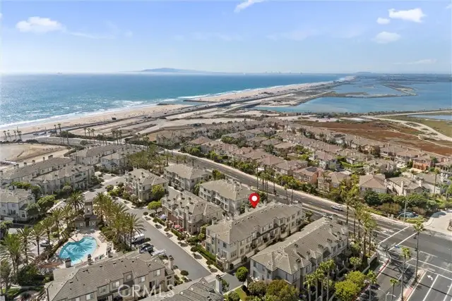 19271 Surfwave Drive, Huntington Beach, CA 92648 - Image #3